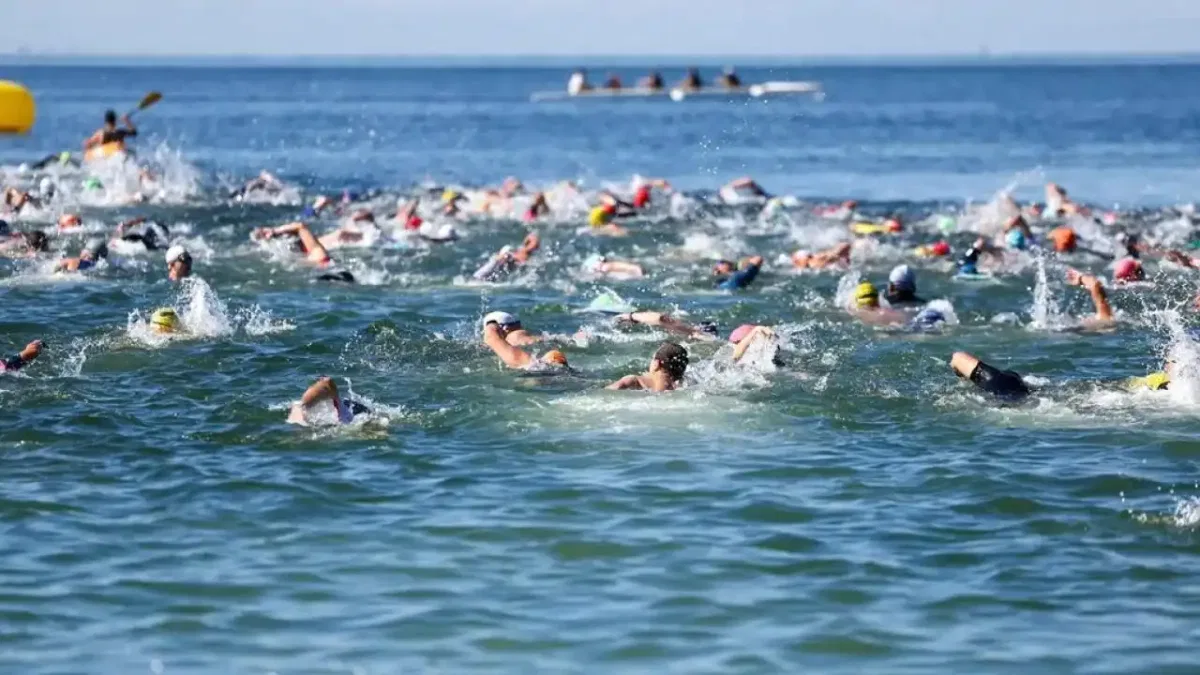 İstanbul Florya Sahili’nde Triatlon heyecanı