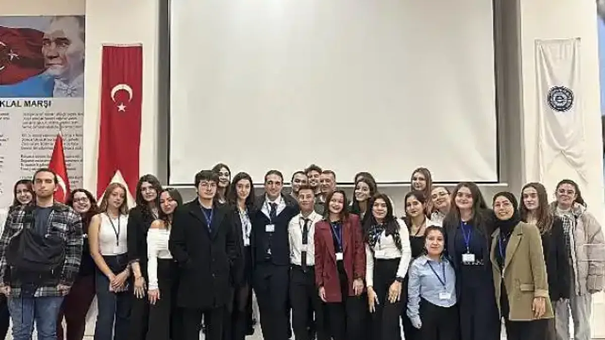 EÜ Sağlık Bilimleri Fakültesi Gönüllü Takımı bir ilke imza attı