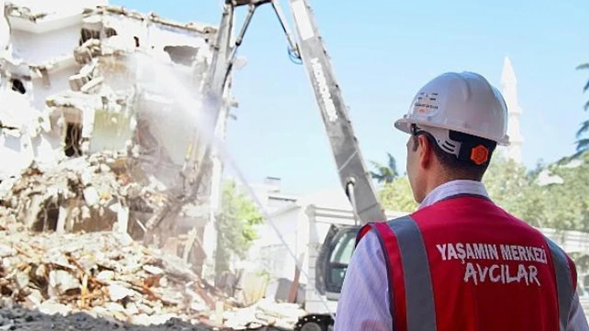 Başkan Çaykara: Avcılar'da Metruk Bina Kalmayacak!