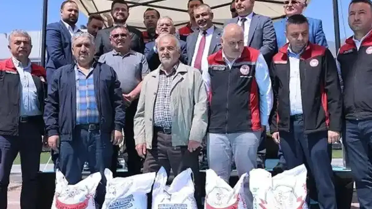 Kayserili üreticiye 238 bin ton tohum desteği