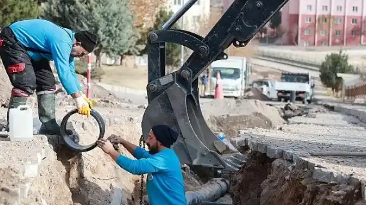 Bekdik Mahallesi TOKİ 2. Etap Bölgesinde Yenilenen İçme Suyu Hattı Devreye Alındı