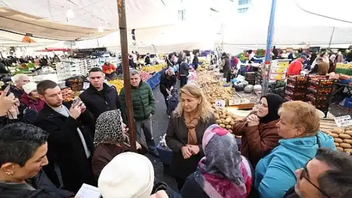 Bakırköy Belediye Başkanı Doç. Dr. Ayşegül Ovalıoğlu Sahada Gözlemliyor, Ekipler Harekete Geçiyor