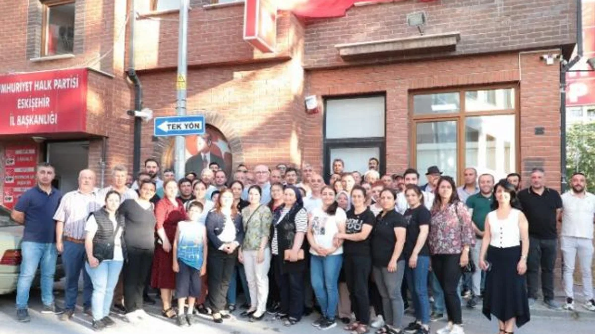 Kazım Kurt: “CHP’nin iktidar yürüyüşüne başladığının işareti”