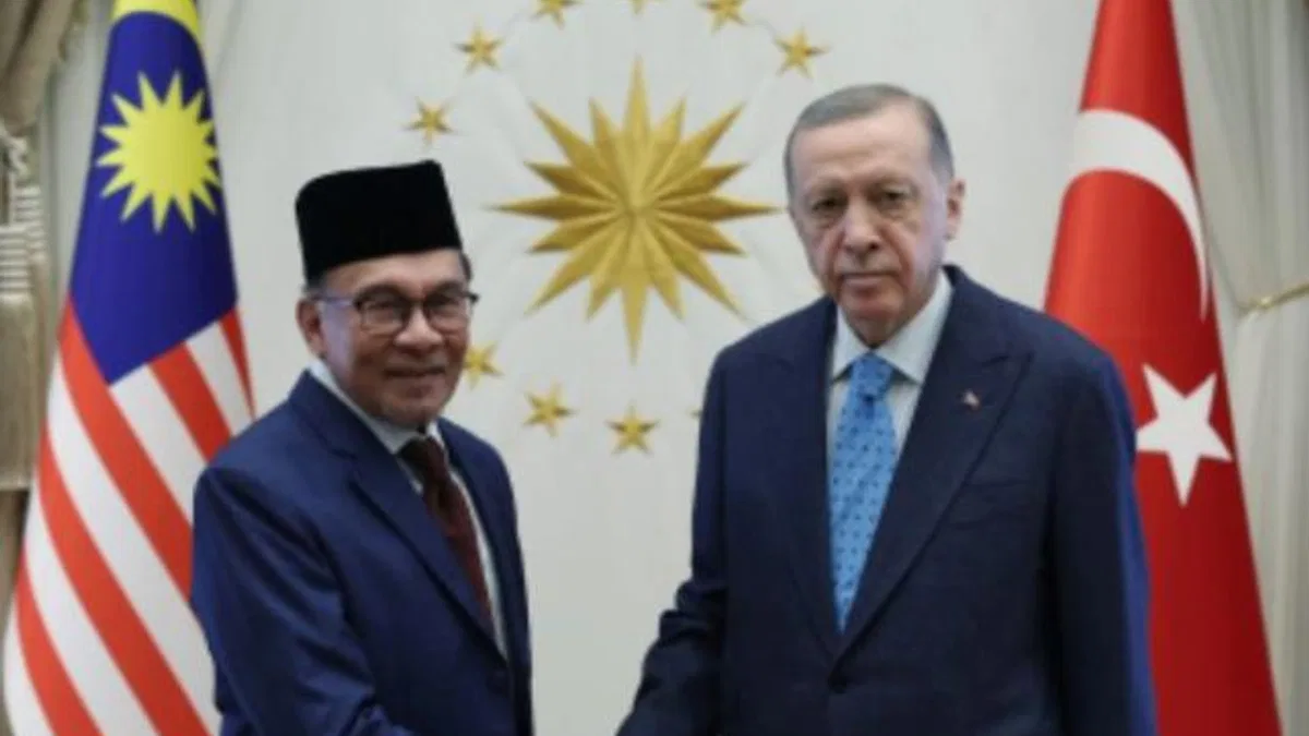 Cumhurbaşkanı Erdoğan, Malezya Başbakanı İbrahim ile görüştü