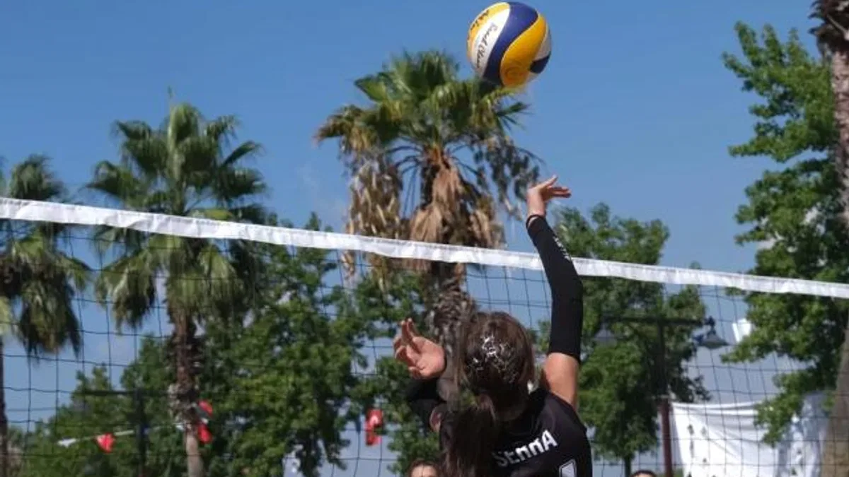 Zafer Bayramı’nda Sekapark’ta voleybol heyecanı