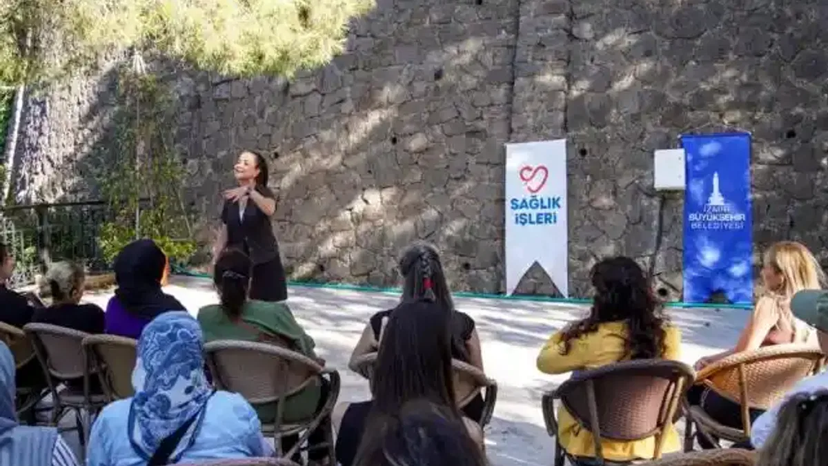 İzmir’de “Bizim Mahalle Sohbetleri” başladı