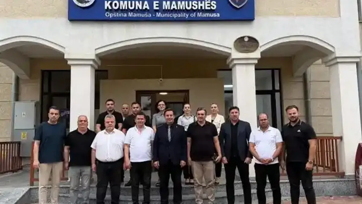 Bursa Osmangazi'den Kosova çıkarması