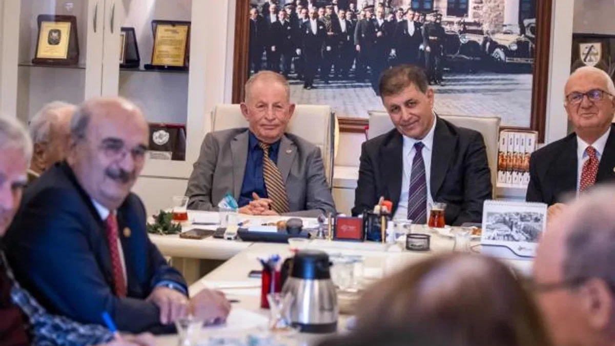 İzmir'de Başkan Tugay’dan sosyal konut vurgusu