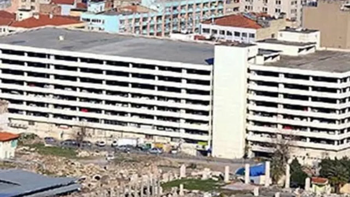 İzmir Büyükşehir’den Çankaya Otoparkı açıklaması: Hizmet zorunlu durduruldu!