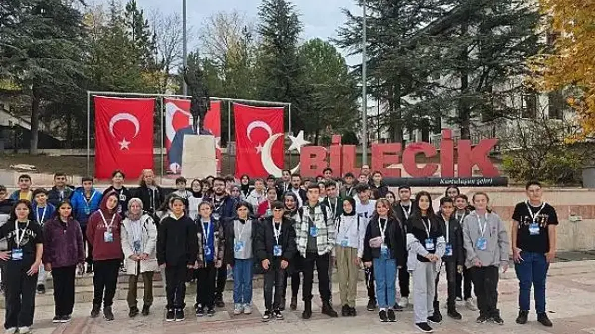 Konya Büyükşehir, Çocuk Meclisi Üyesi Öğrenciler İçin Bilecik Gezisi Düzenledi