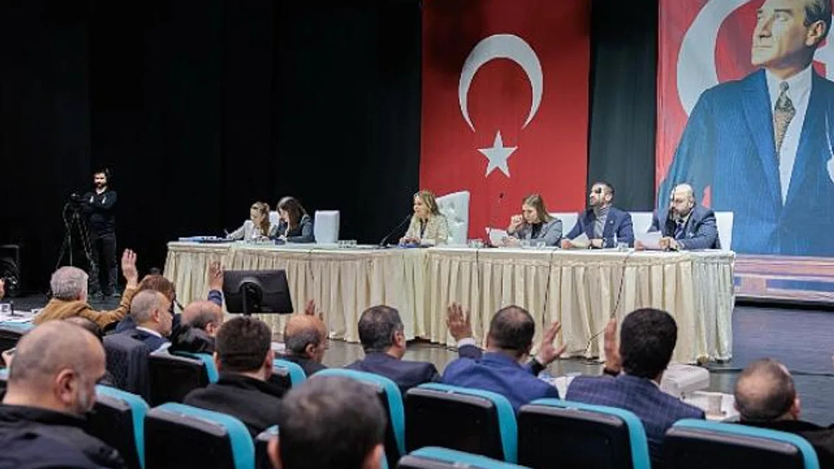 Konak'ta yılın ilk meclis toplantısı yapıldı