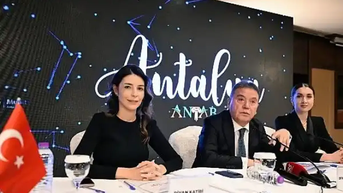 Başkan Böcek; 'ANTAB Antalya'nın tanıtımına önemli katkı sağlıyor'