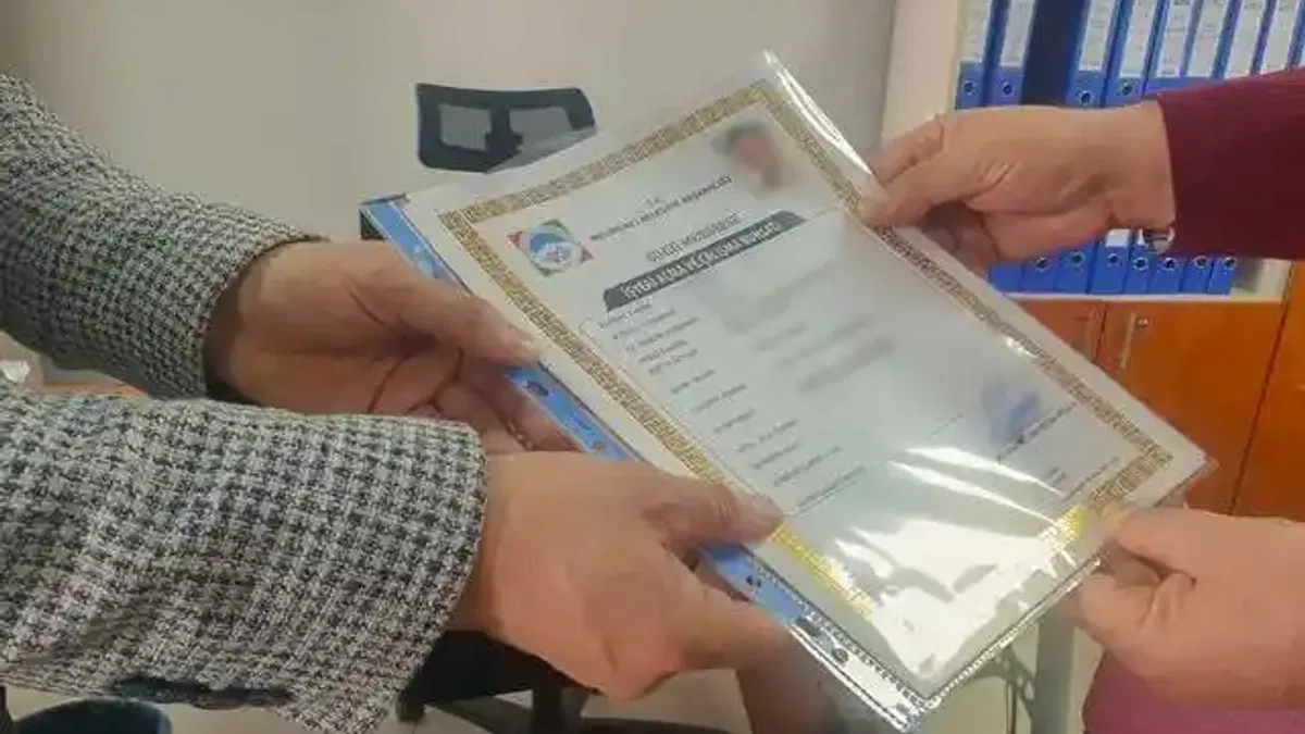 İş yeri açma ve çalışma ruhsatlarına ilişkin yönetmelik değişti... Geciktirilen ruhsatta Bakanlık devreye girecek