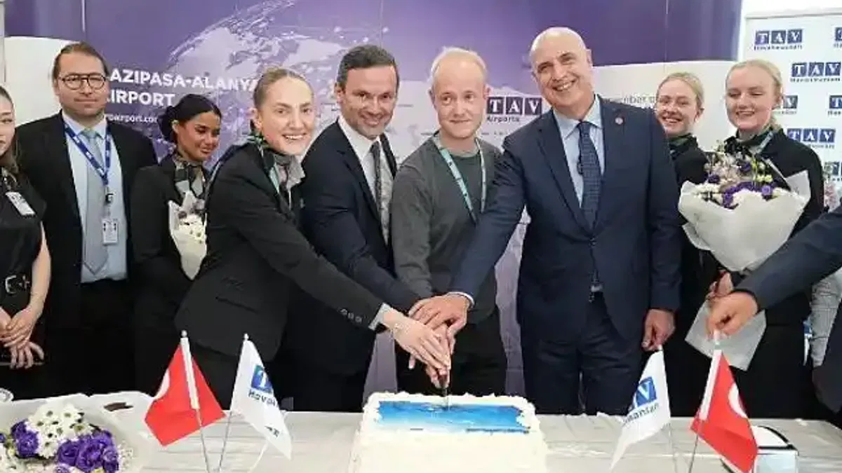 Gazipaşa-Alanya Havalimanı, Copenhagen Air Taxi'nin ilk uçuşunu karşıladı