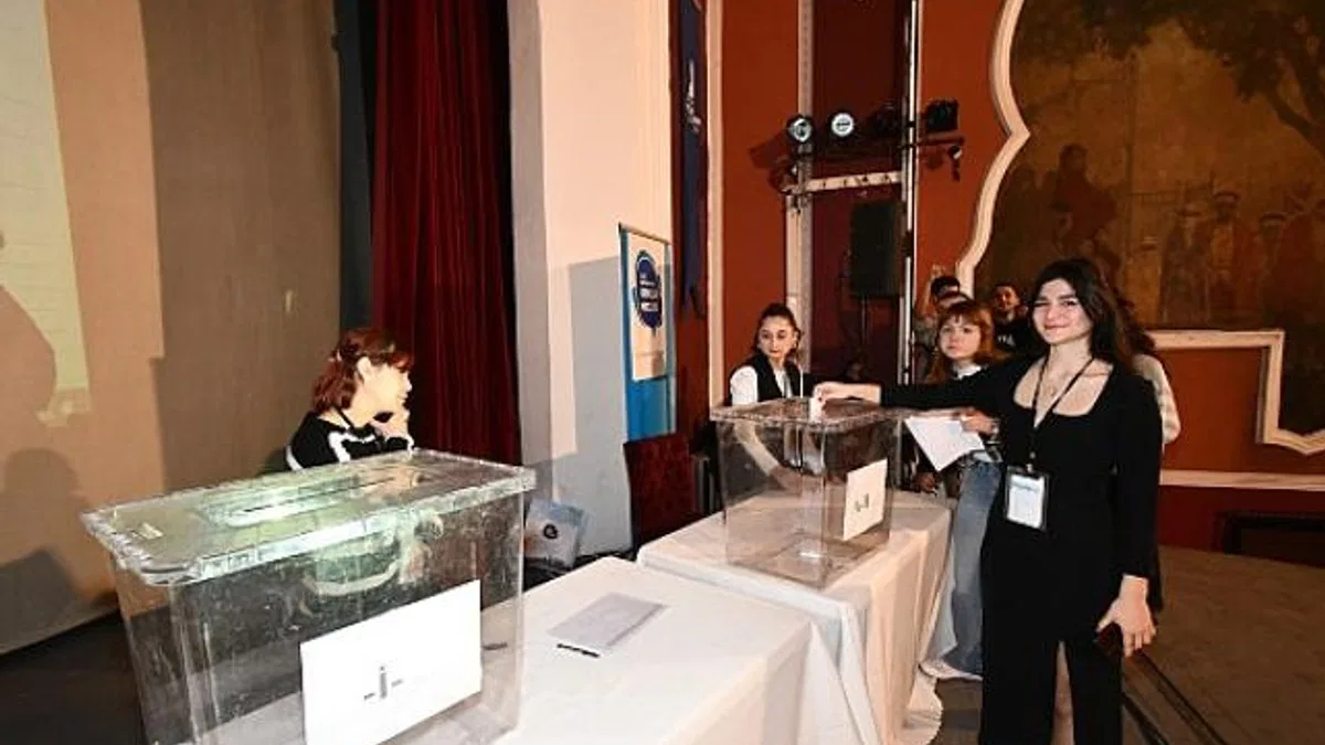 İzmir Kent Konseyi Gençlik Meclisi 16. Seçimli Genel Kurulu yapıldı