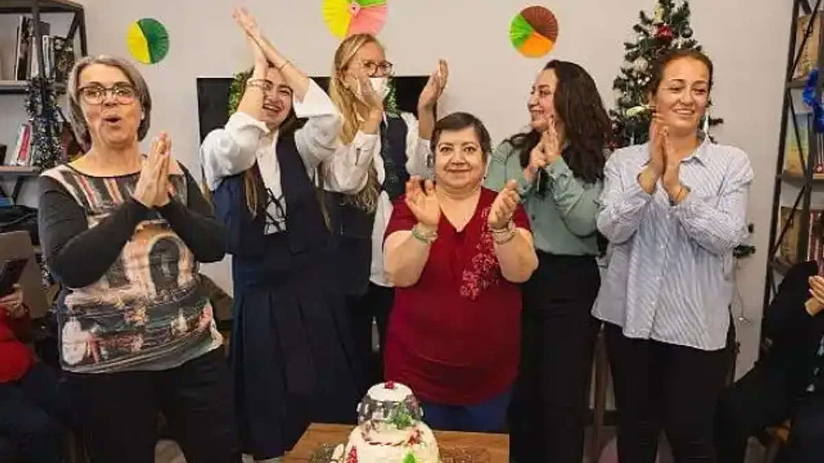Olgun gençler doyasıya eğlendi