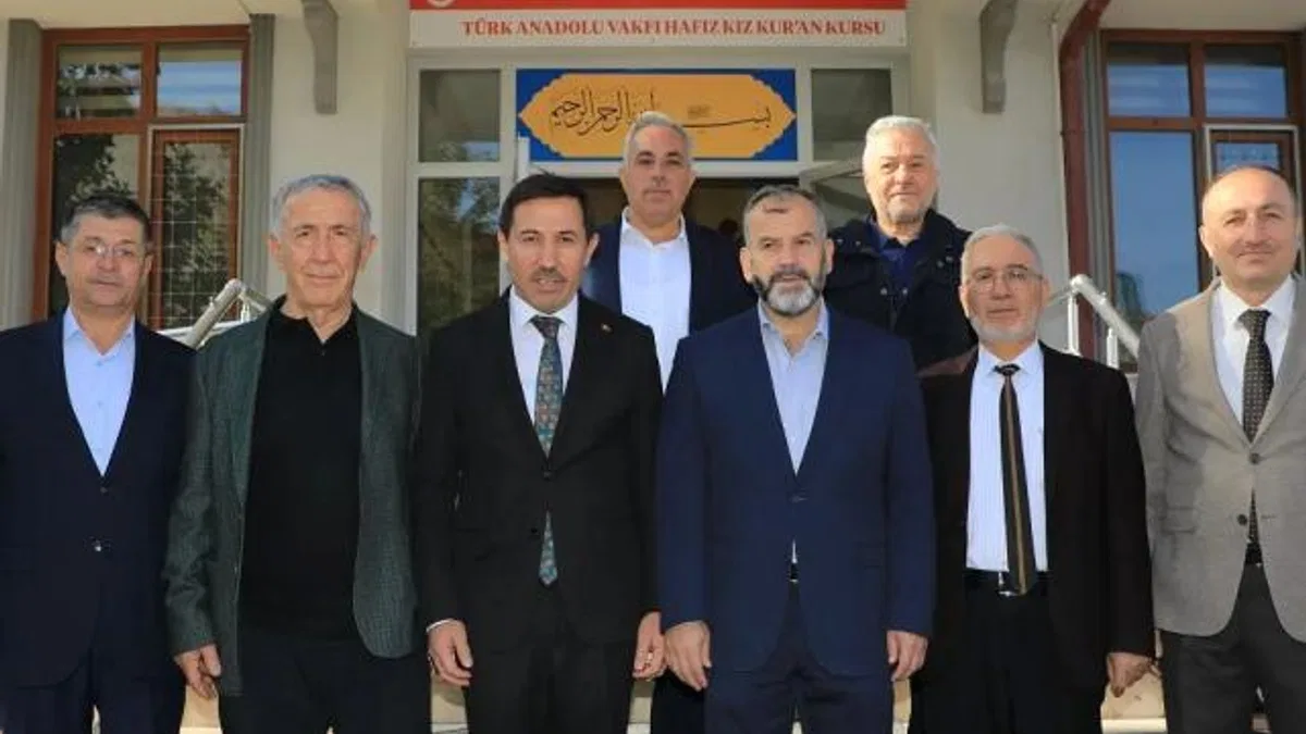 Konya'da hafızlık yolculuğuna Başkan Kılca'dan destek