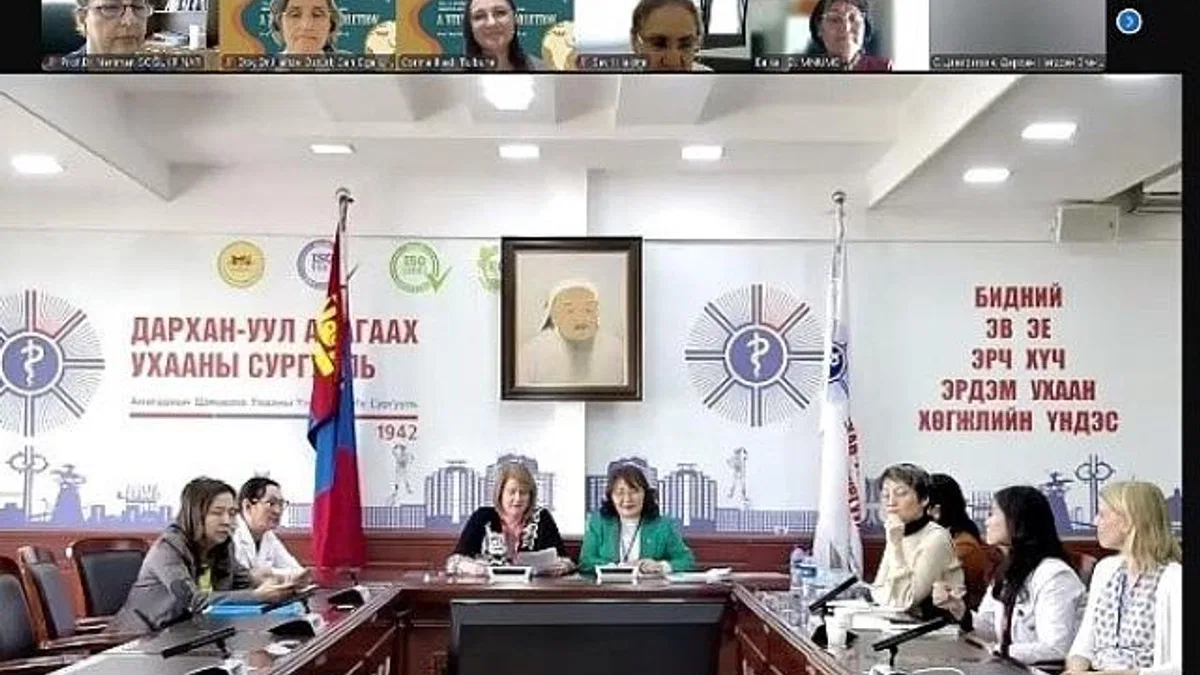 EÜ'de Ebelik Haftası ve Dünya Ebeler Günü çeşitli etkinliklerle kutlandı
