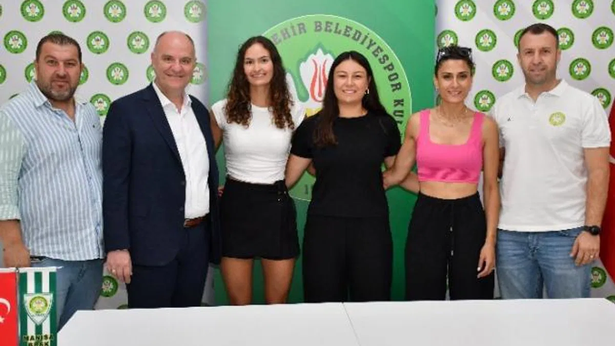 Manisa BBSK filede transfere hızlı başladı