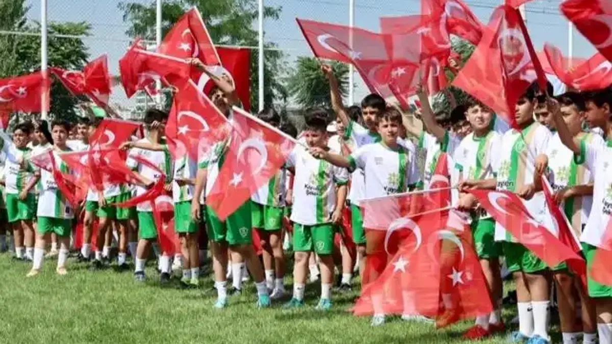 Geleceğin sporcuları Kayseri Şeker'le yetişiyor