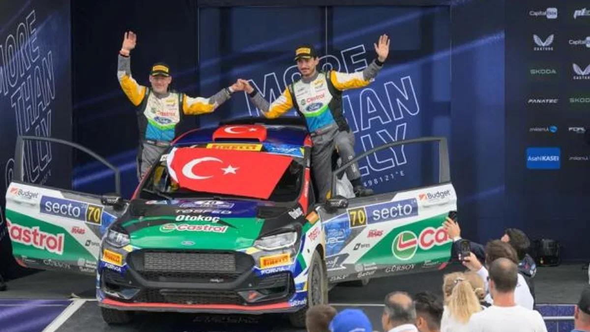 Castrol Ford Team Türkiye, Türk bayrağını Finlandiya'da dalgalandırdı