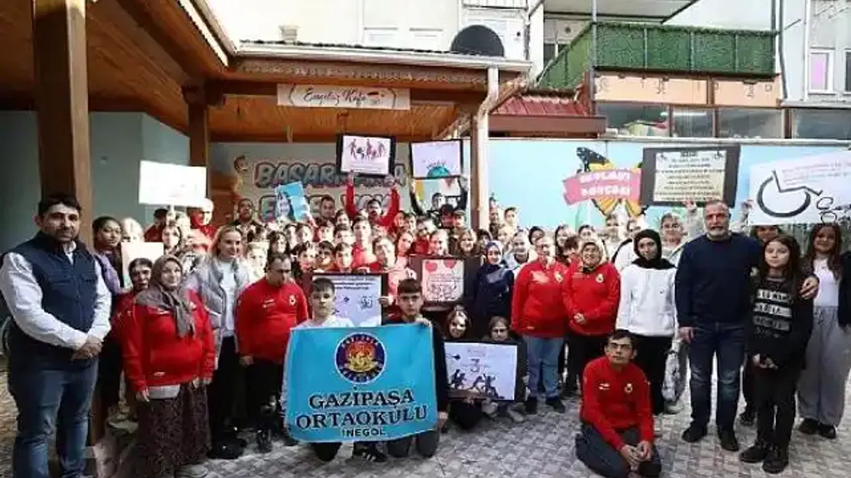 Engelsiz Yaşam Merkezine Sürpriz Ziyaret