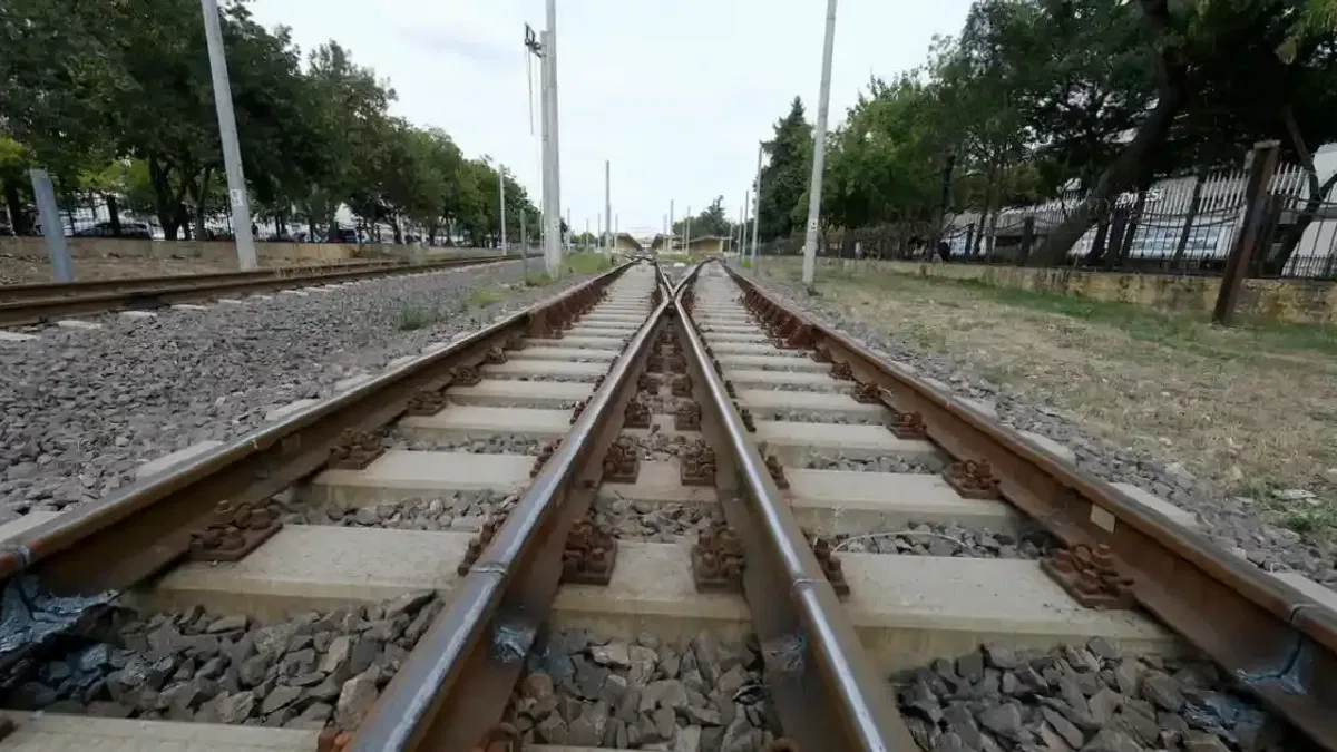 Sakarya'da büyük dönüşümün ilk adımları... Gara ulaşım tünelden olacak