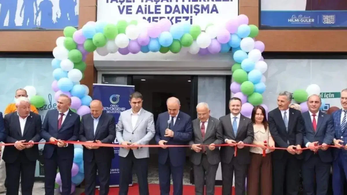 Ordu’da Yaşlı Yaşam Merkezi ve Aile Danışma Merkezi açıldı