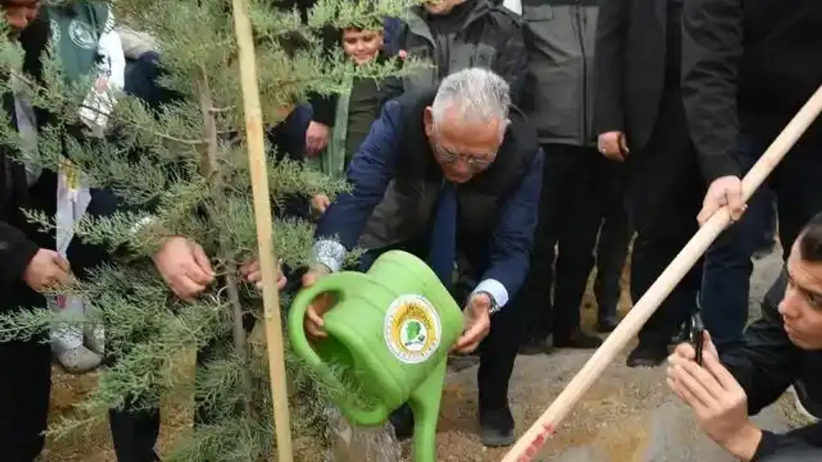 Kayseri Büyükşehir'den şehrin 'yeşil'ine dev yatırım