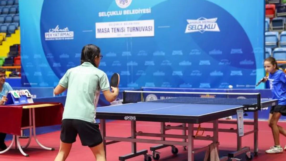 Konya Selçuklu'da masa tenisi heyecanı