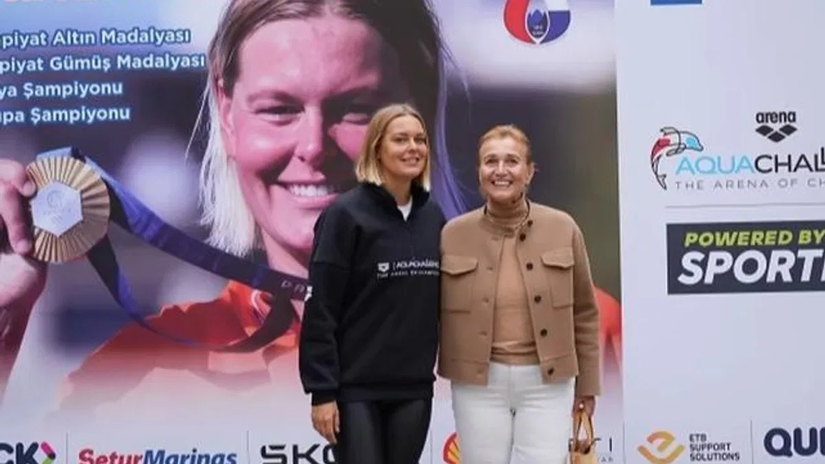 Olimpiyat şampiyonu Sharon van Rouwendaal Türkiye'de