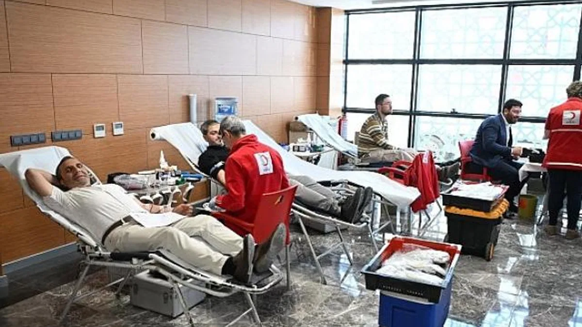 Kartepe Belediyesi'nde 8.Kan Bağışı