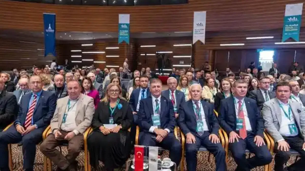 Başkan Tugay'dan iklim krizi uyarısı