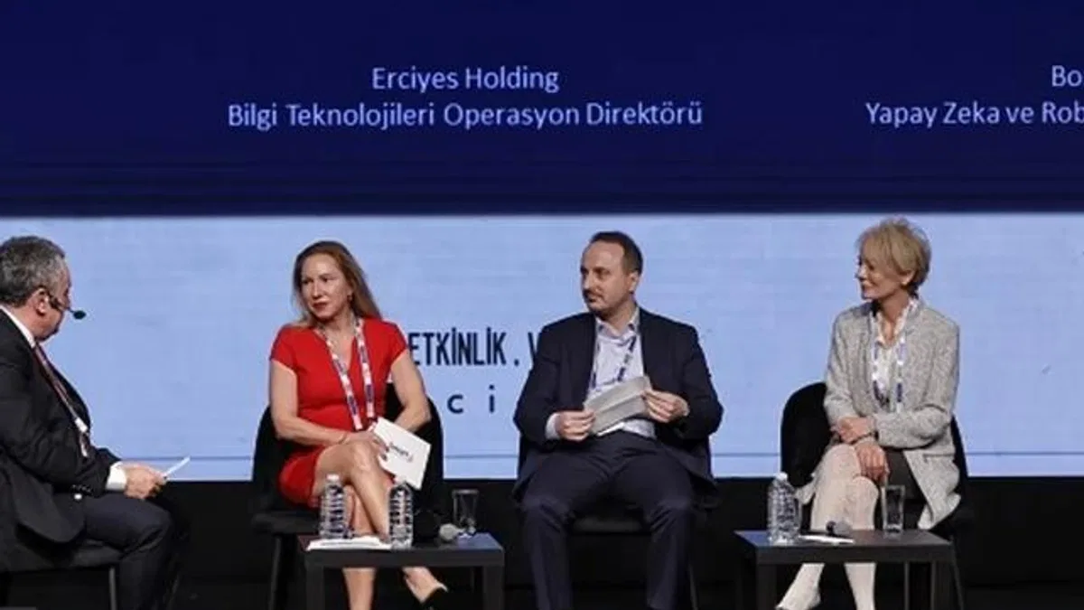 Bilişim Zirvesi’24 “Zekaların Ortaklığı” İçin Sektörü Bir Araya Getirdi