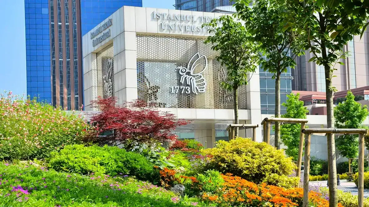 Ankara'da YÖK yeşil üniversiteler sıralama sonuçlarını duyurdu