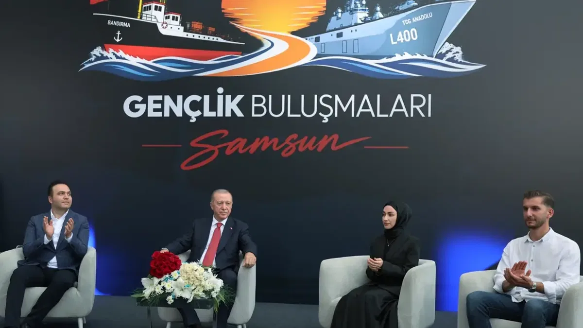 Cumhurbaşkanı Erdoğan: Geleceğin Türkiyesi'ni gençler hazırlayacak