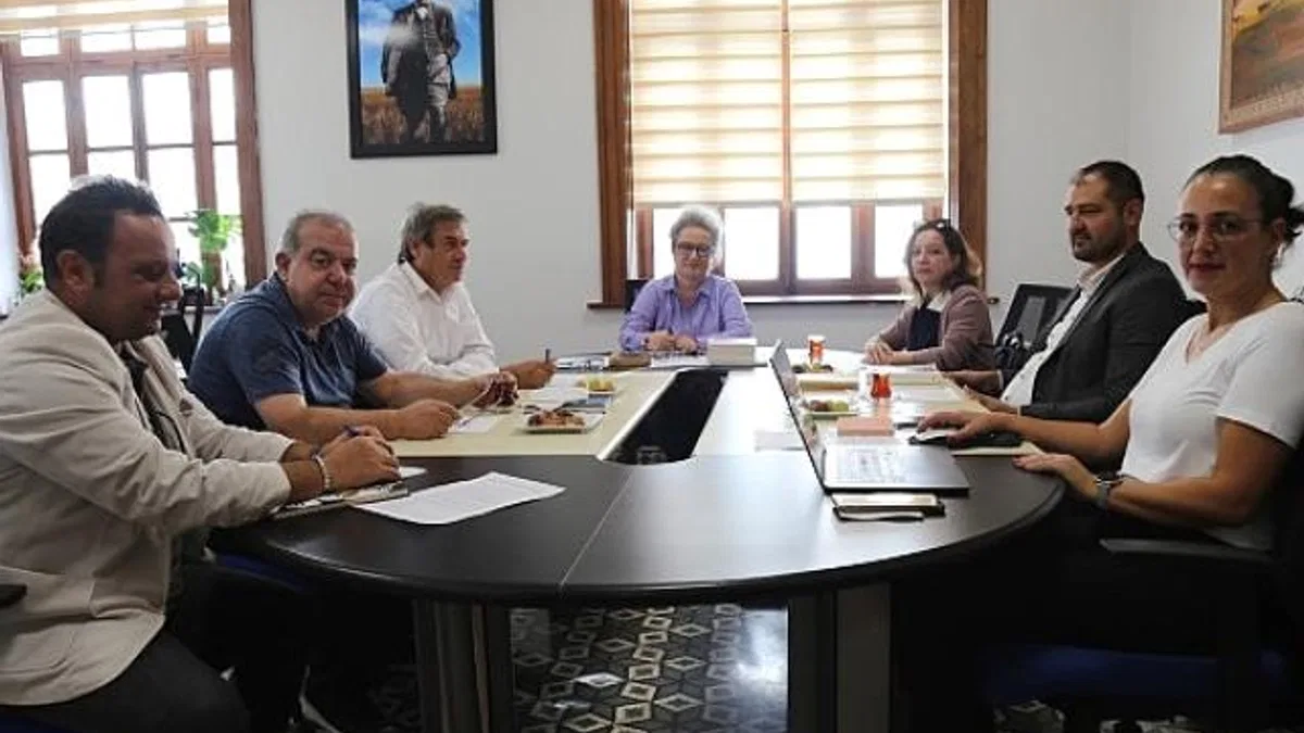 "İzmir Kent Kitaplığı" kamu yayıncılığının yeni adresi olacak