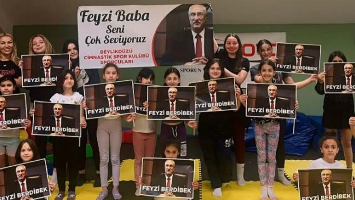 Bingöl Milletvekili Berdibek'e 'onursal' görev