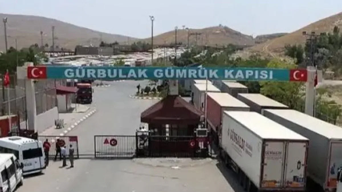 Gümrük kapılarında dijital dönüşüm adımı... Yerli plakalı taşıtların işlemleri hızlanıyor
