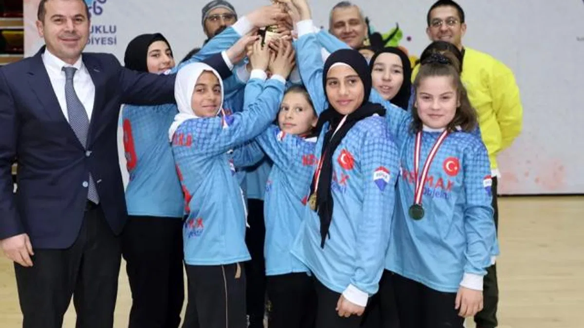 Konya Selçuklu'da geleneksel çocuk oyunları
