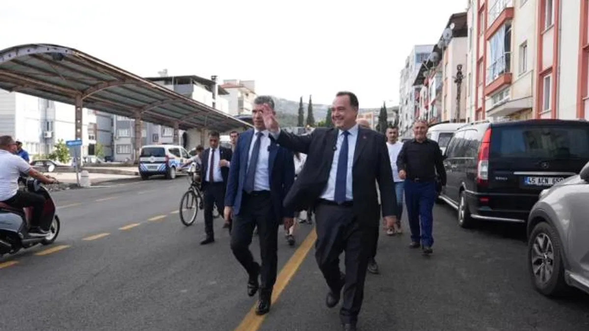 Manisa Soma'ya Başkan Dutlulu'dan asfalt sonrası ziyaret