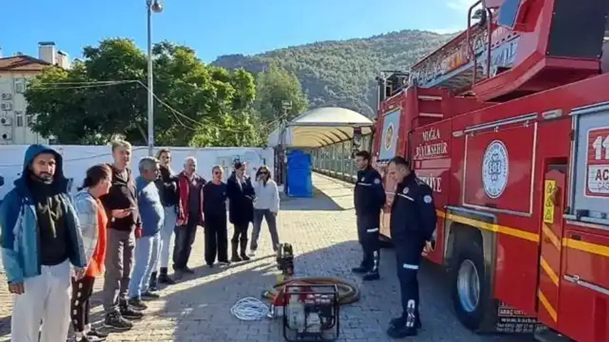Muğla Büyükşehir gönüllü itfaiyeciler yetiştiriyor