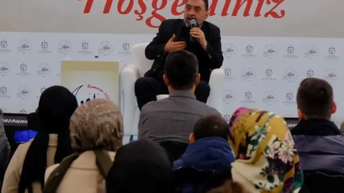 Ahmet Yenilmez, Kocaeli'de sevenleriyle buluştu