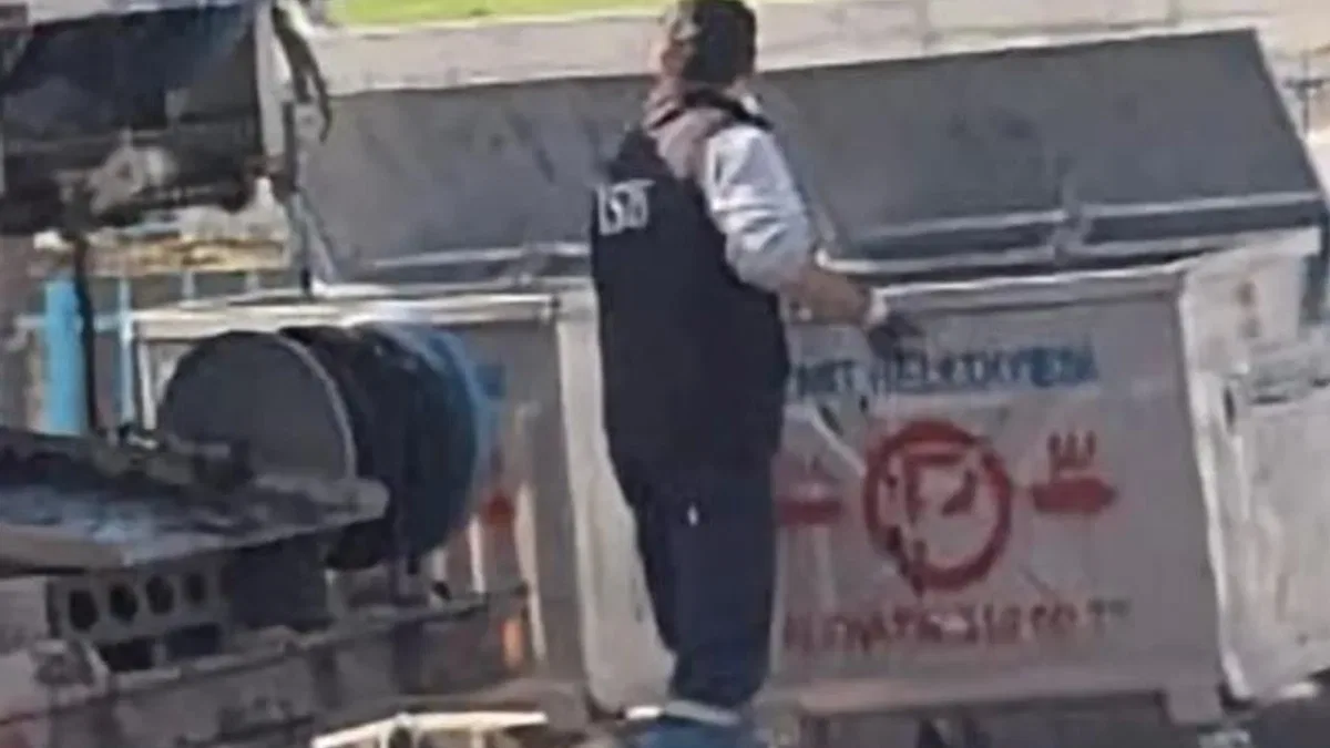 İzmit'ten Kocaeli Büyükşehir'e fotoğraflı sert çıkış: İzmit sokakları Büyükşehir'in atık sahası değil!