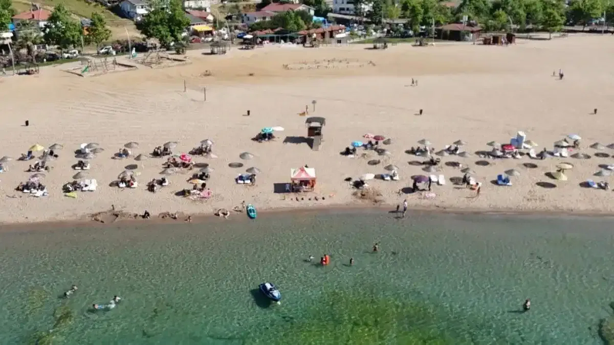 Kocaeli’de 9 plaja “Mavi Bayrak” gururu