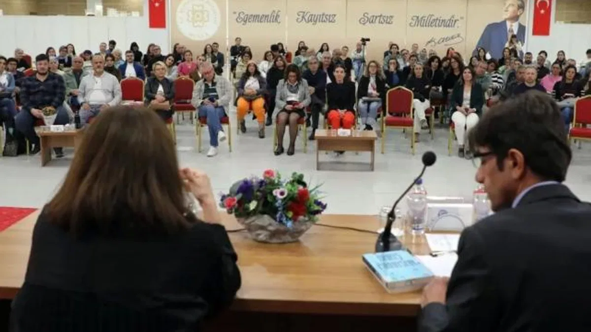 Muğla Büyükşehir Kitap Kulübü'nün okuma eylemi toplumsal deneyime dönüşüyor