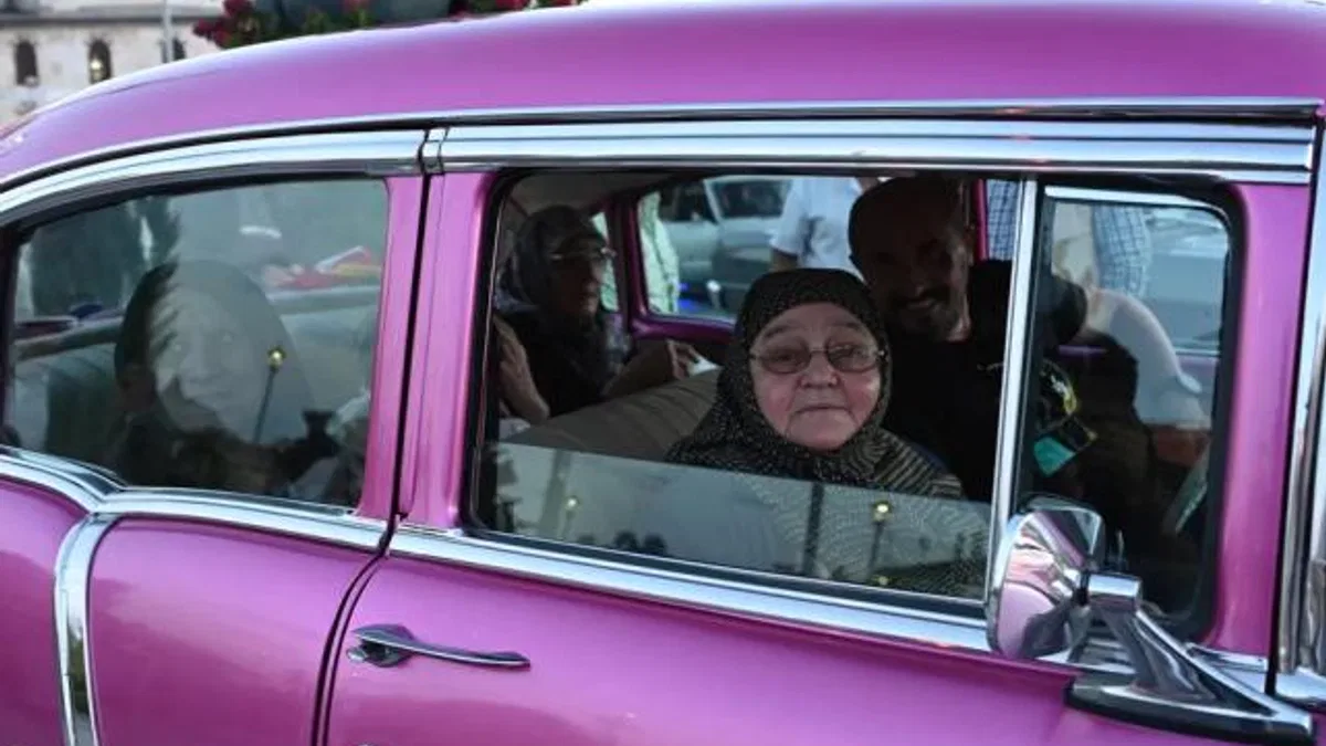 Konya Büyükşehir’den yaşlılar gününe nostaljik jest