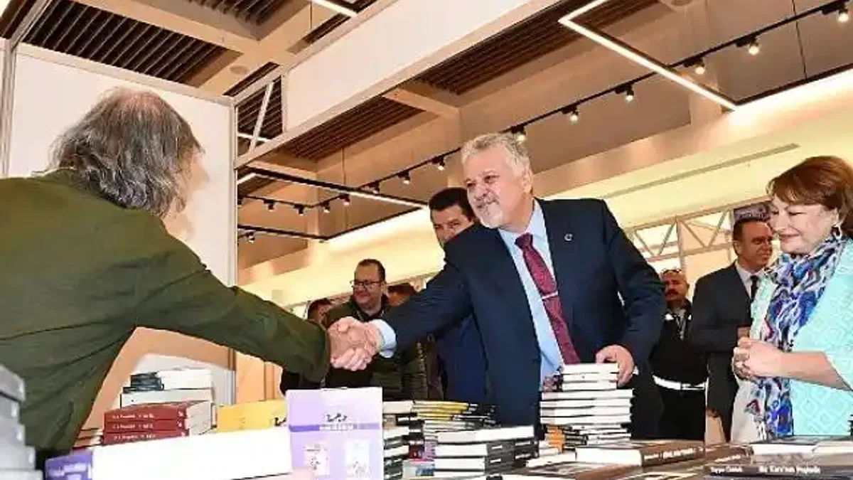 Lüleburgaz'da 2. Kitap ve Edebiyat Fuarı başladı