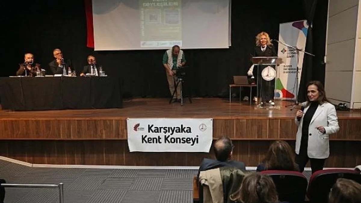 Başkan Ünsal, Kent Söyleşileri'ne konuk oldu: "Karşıyakalı olmak ayrıcalıktır"