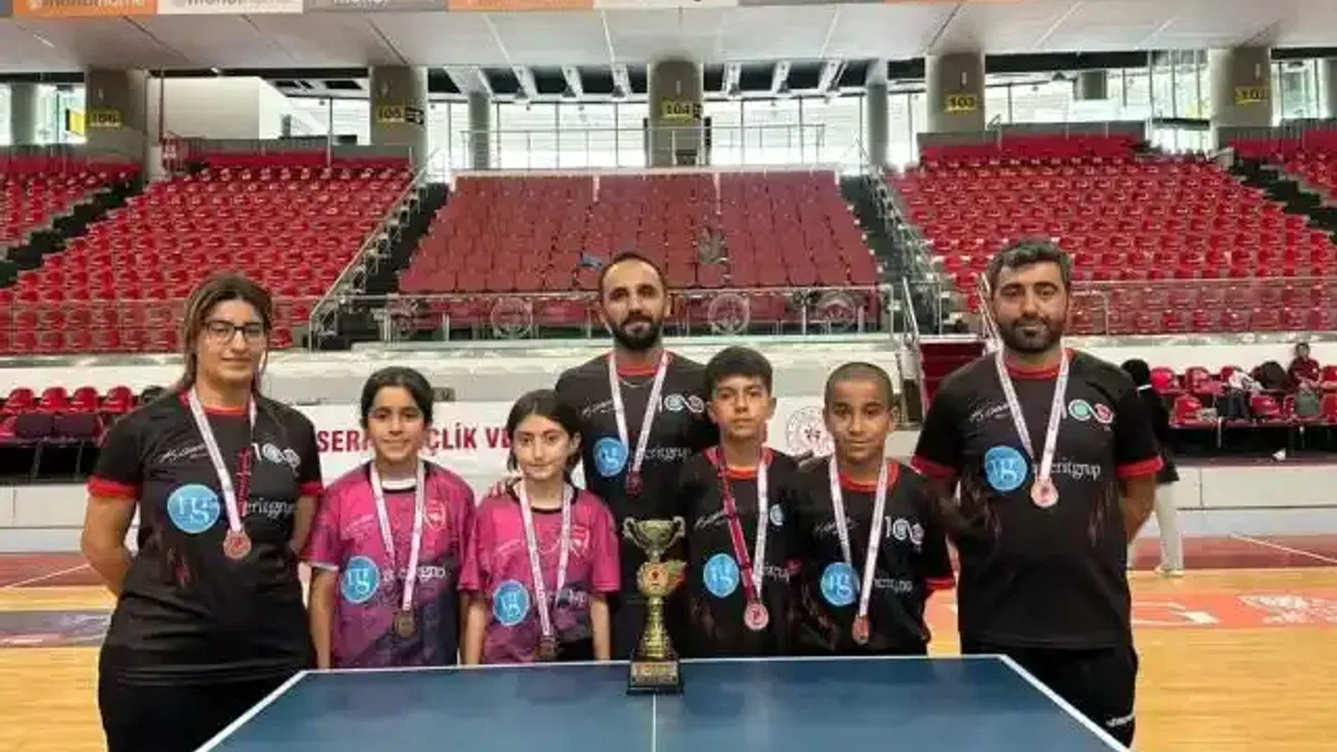 Merit Grup Real Mardin Spor Kulübü namağlup lider